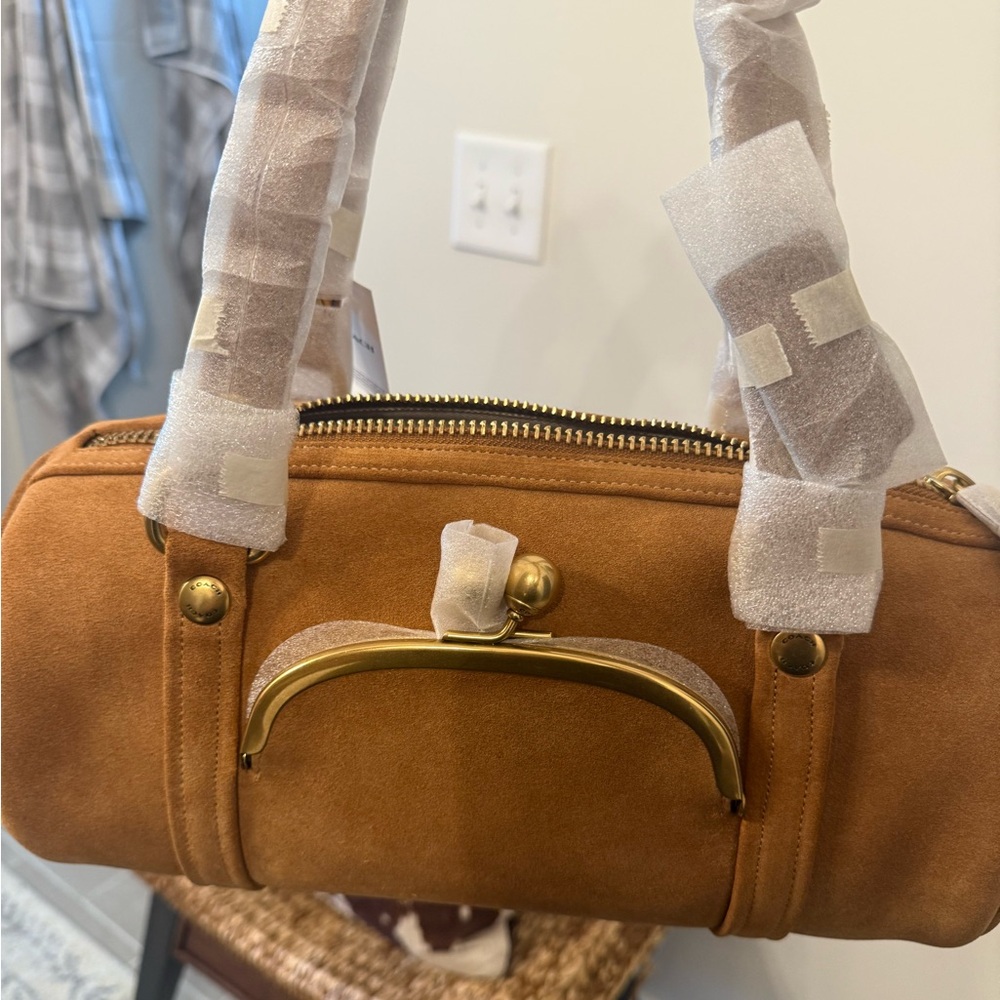 Coach kisslock barrel suede bag in caramel